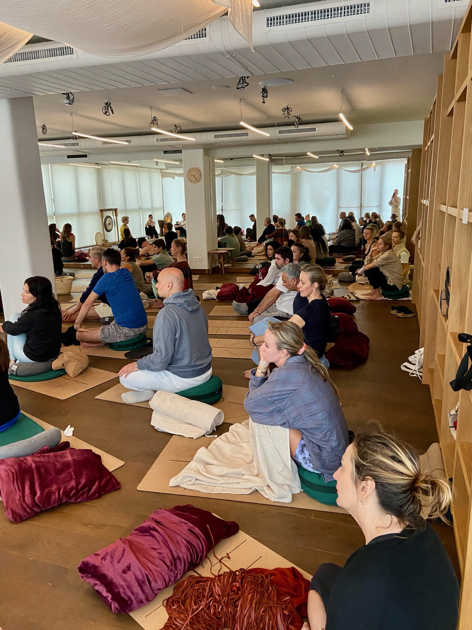 Stephanie Canavesio - Contemplative psychotherapy and Compassionate Inquiry practitioner